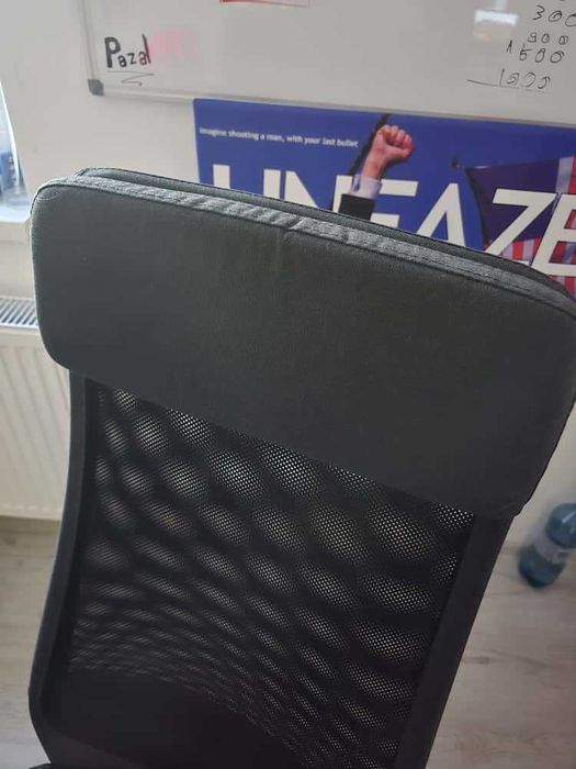 Vând Scaun Ikea Markus în stare FOARTE bună