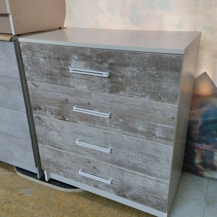 Новые комоды в сборе