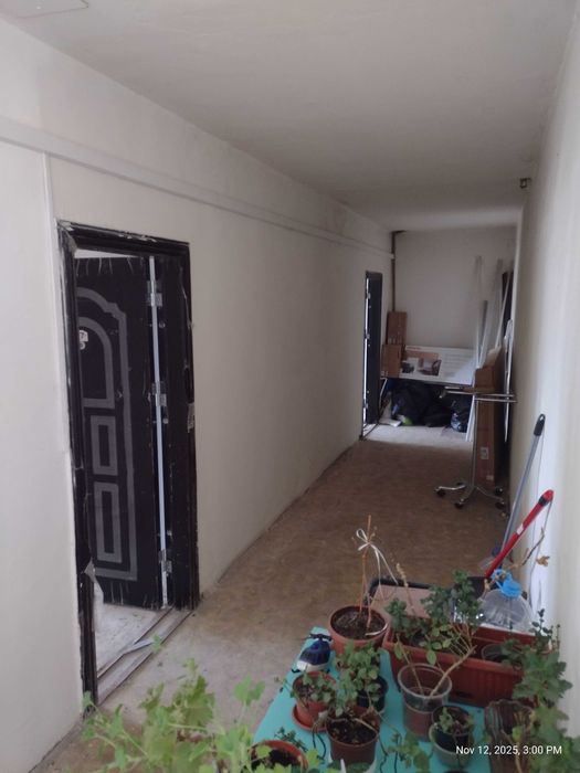 Продава се Едностаен апартамент в Добрич, Автогара - 53 кв.м за 567 €/кв.м - Снимка #2