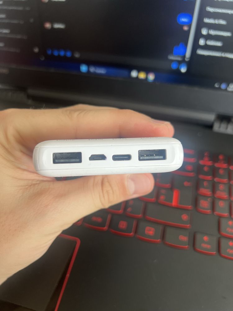 Преносима батерия 10000mAh