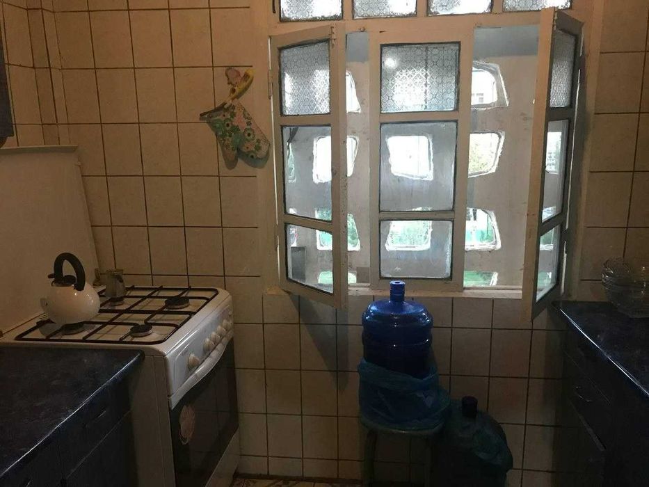 Сдается 2х комнатная на 4 этаже Шарк 1