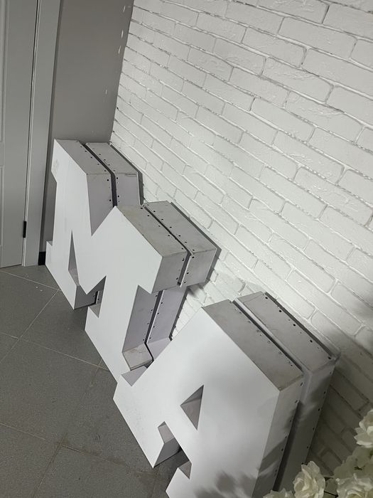 Продам буквы мама большие