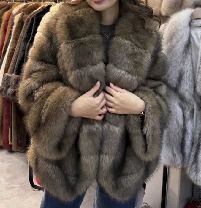 Продам эко шубу   новая