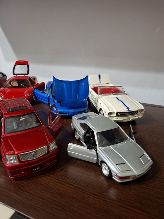 Machete auto din metal 1:18 ; 1:24