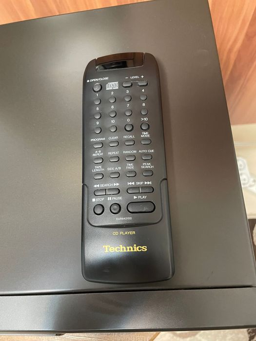 Technics SL-PS670A Compact Disc