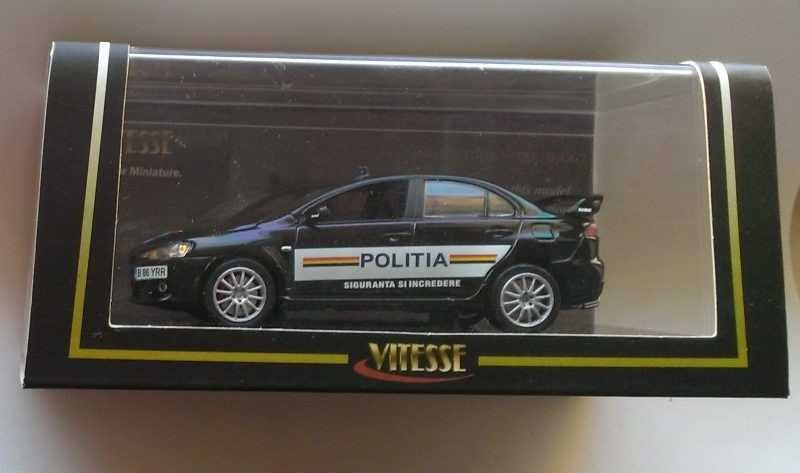 Macheta Mitsubishi Lancer Evo X Politia Romana 2010 - Vitesse 1/43