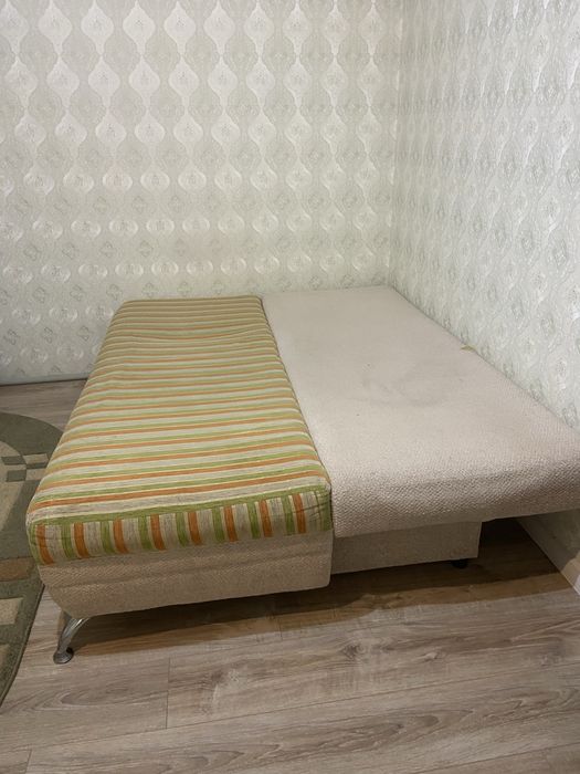 Мебель, диван для дома