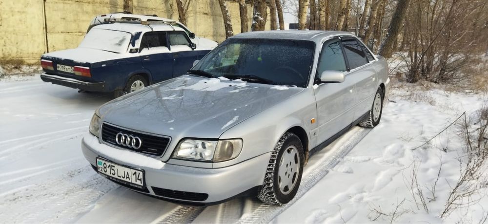 AUDI 100 Продам