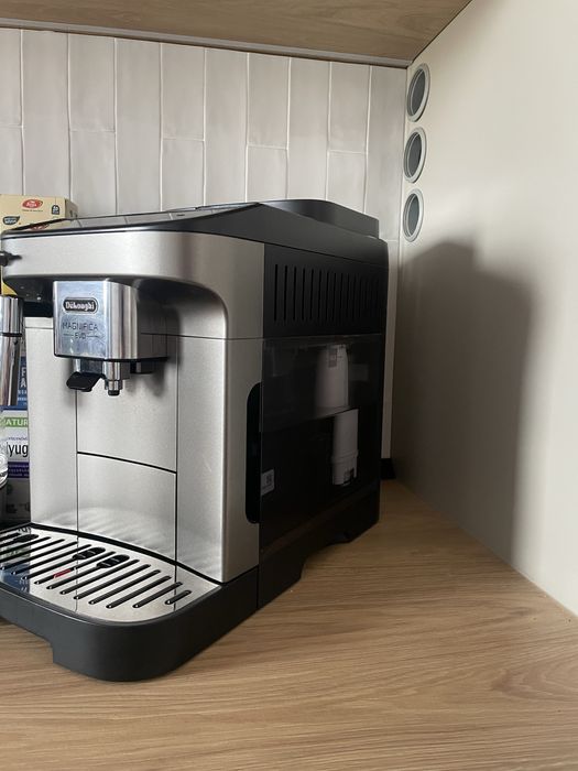 Delonghi Magnifica EVO CAM