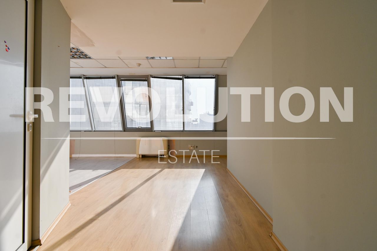 Дава се под наем Офис в София, Манастирски ливади - 558 кв.м за 4404 € - Снимка #8