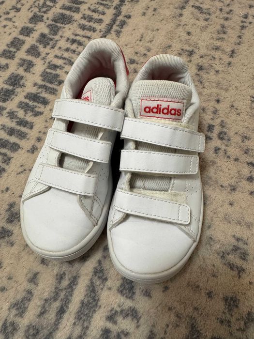 Adidasi Adidas marimea 28