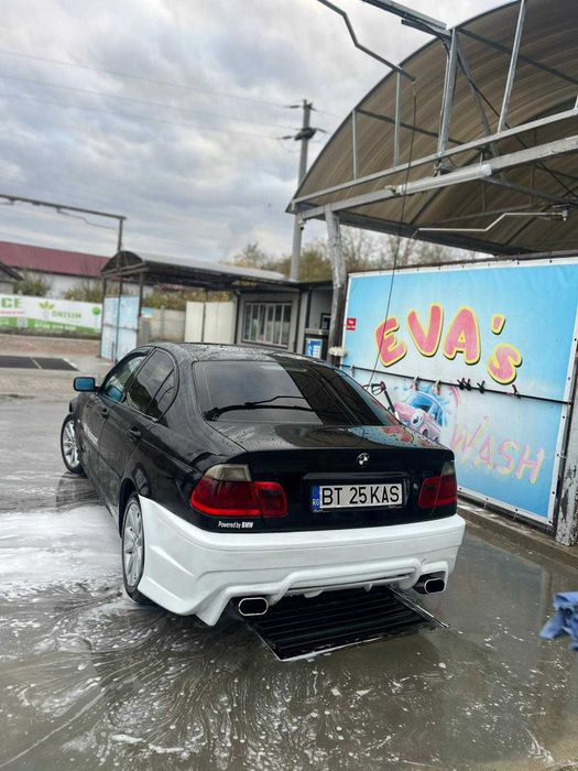 Bmw e46 două culori in certificat.
