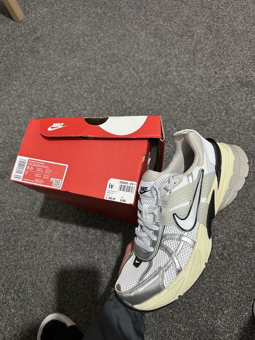 Nike V2K Run unisex