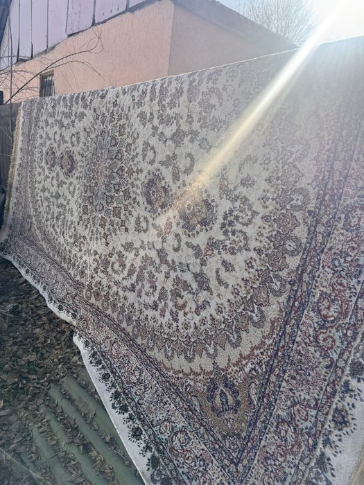 Продается ковер Иранский 4 метра