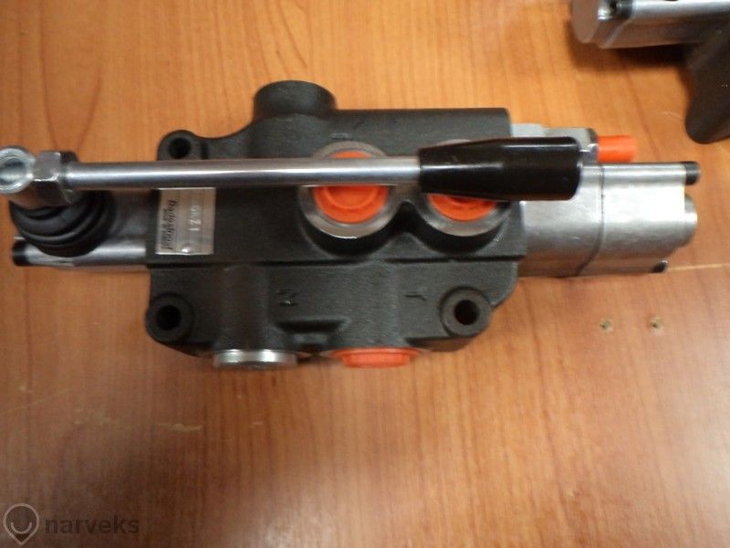 ръчен разпределител хидравличен