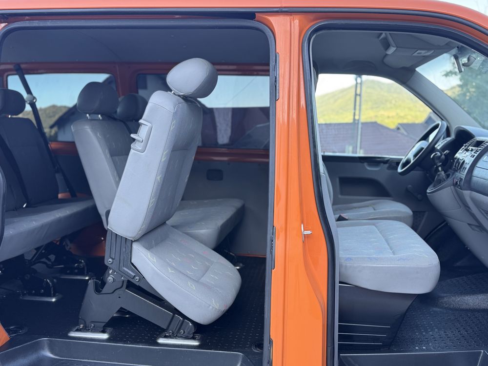 Vw T5 1.9 , 2006 9 locuri klima
