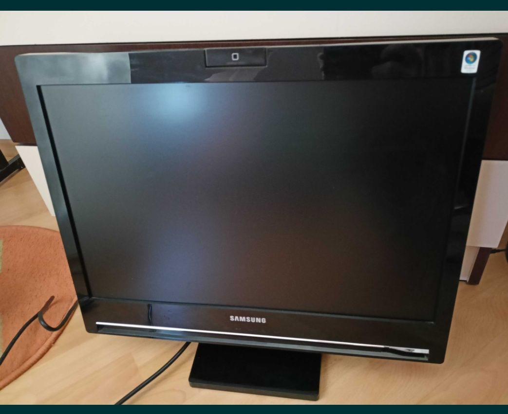 Monitor Samsung 225UW