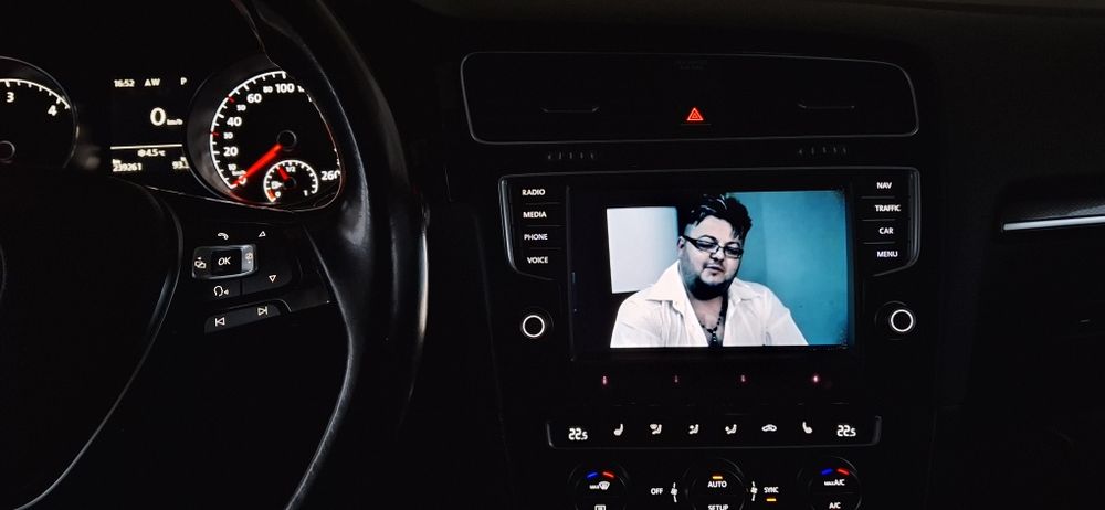 Vw Golf 7 2.o Tdi Aut. Led Navi Dvd