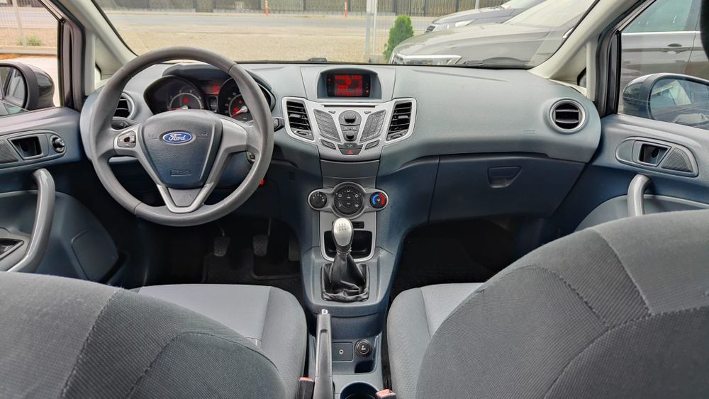 Ford Fiesta 1.4 benzina Rate Garanție