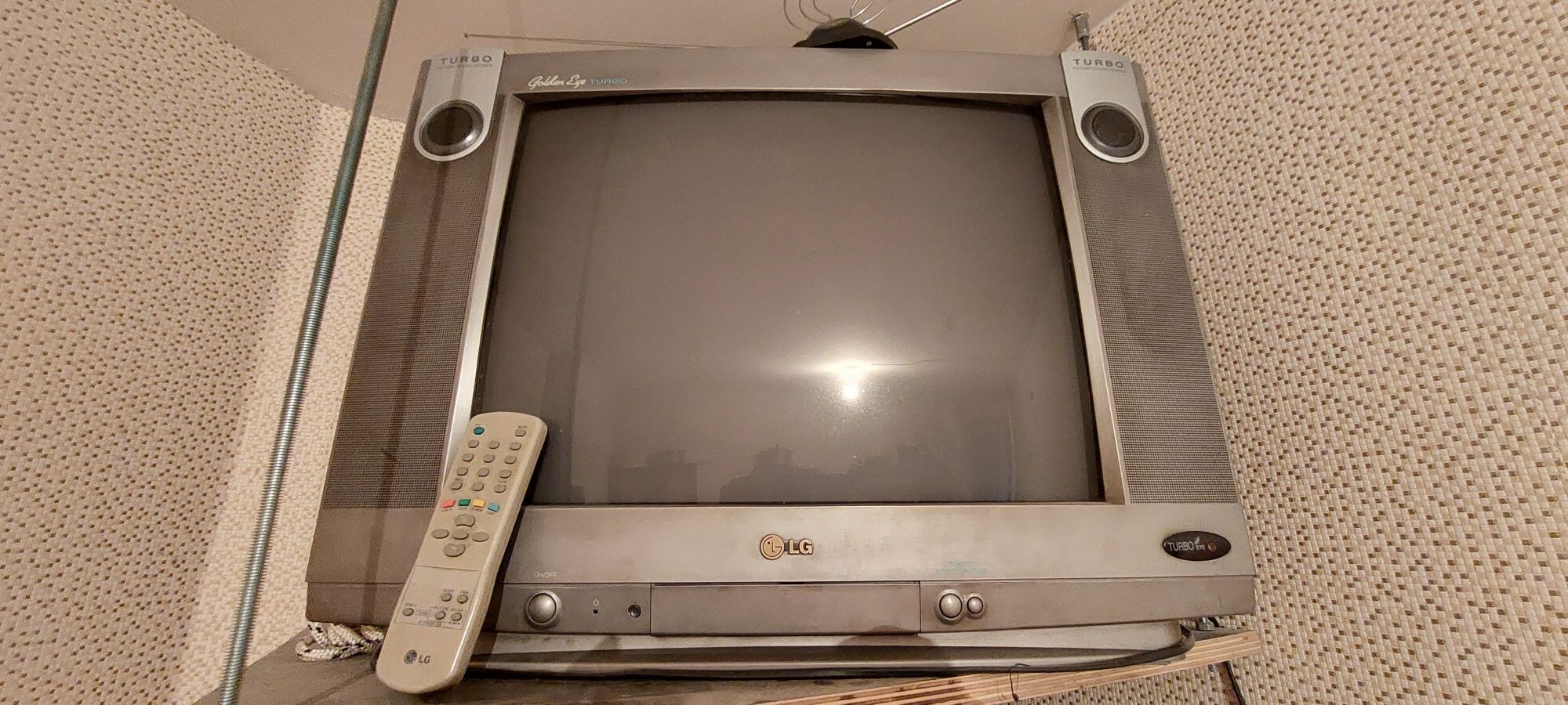 Телевизор  в Нур-Султане