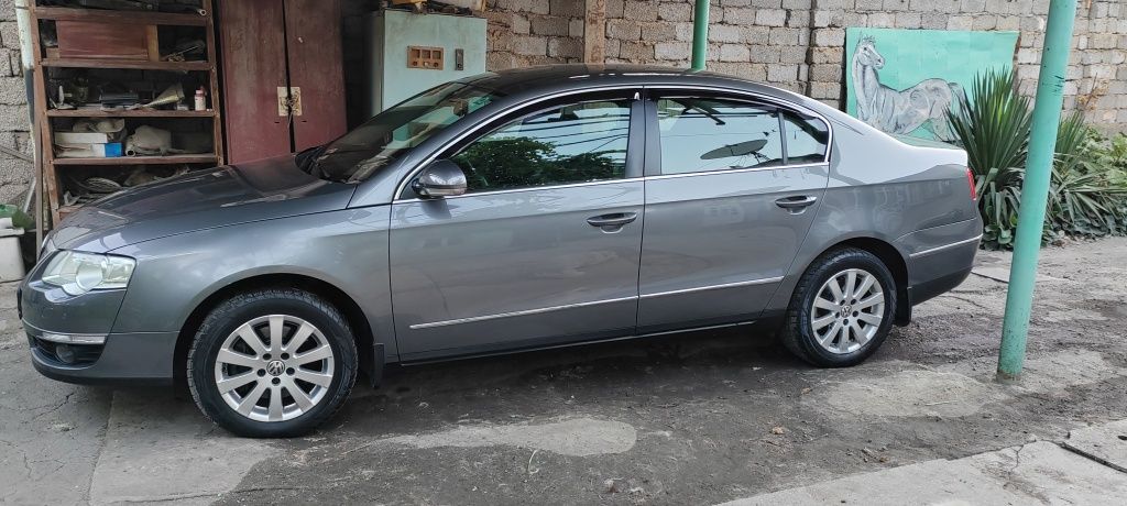 Фольцваген пассат b 6, 2006 года, отличное состояние.