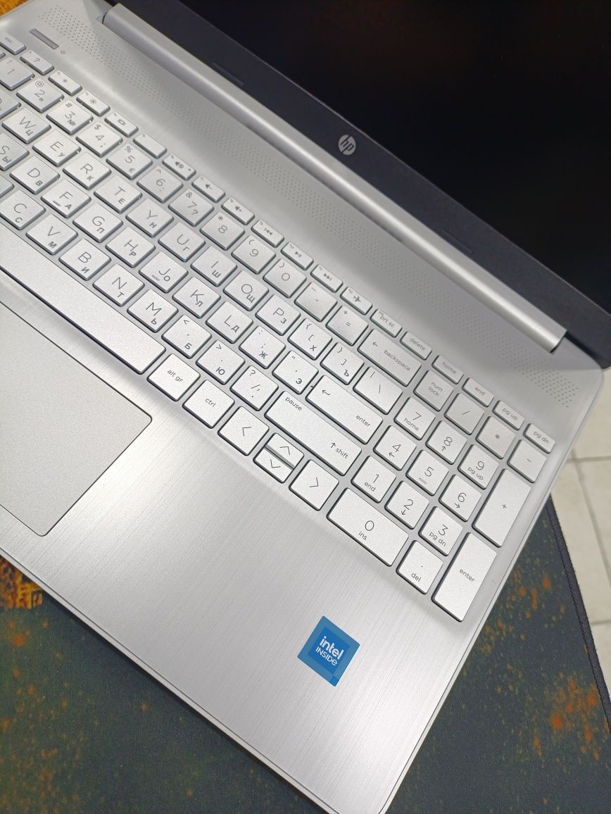 Перечисления Есть Ноутбук Noutbuk Hp 15s Новый New
Intel celeron n4120