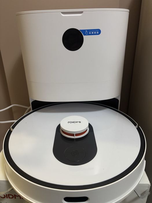 Xiomi Roidmi Eve Plus робот прахосмукачка и моп