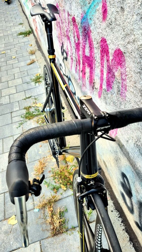 Bicicleta SantaFixie single speed proiect custom unicat cursiera