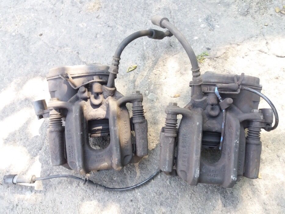 Etrier fata spate stanga dreapta f10 f30