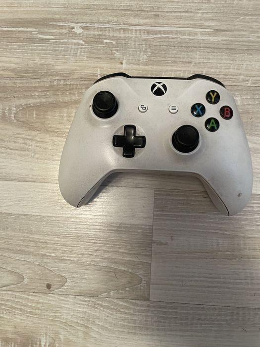 Продается xbox one s