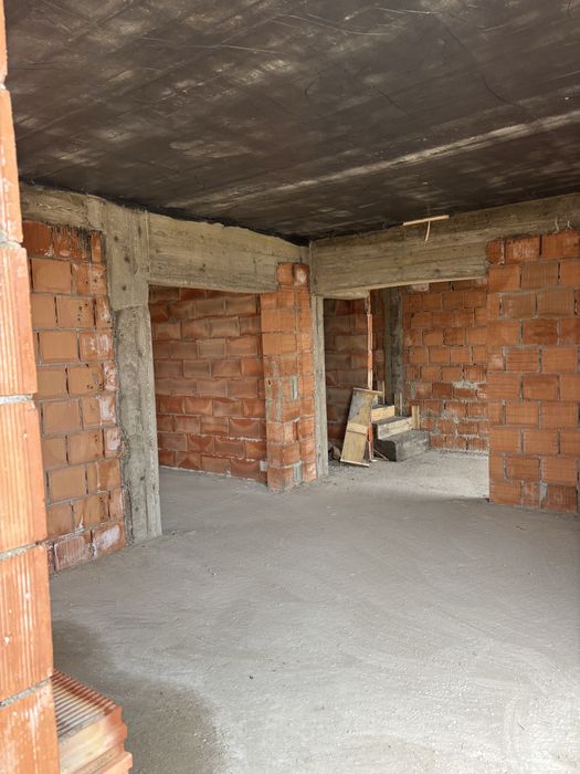 Vanzari case noi construite in Maracineni