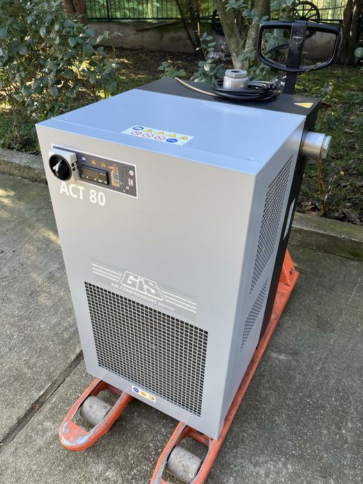 Хладилен сушител Gis 8100lt/min