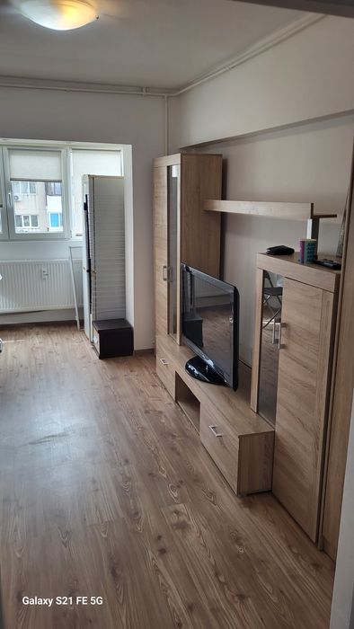 Propietar particular garsoniera de închiriat