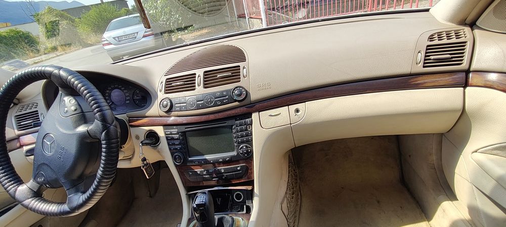 Мерцедес е220 mercedes e220 2.2CDI 150кс w211 за части
