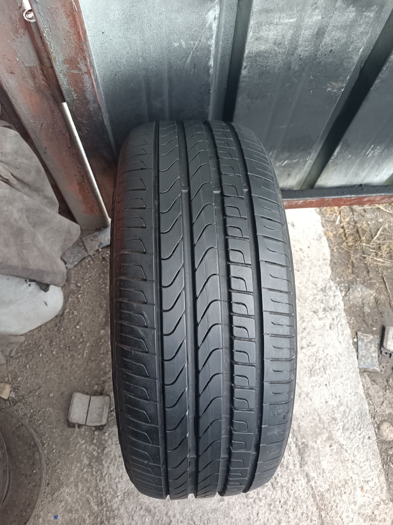 225/45/18 Pirelli