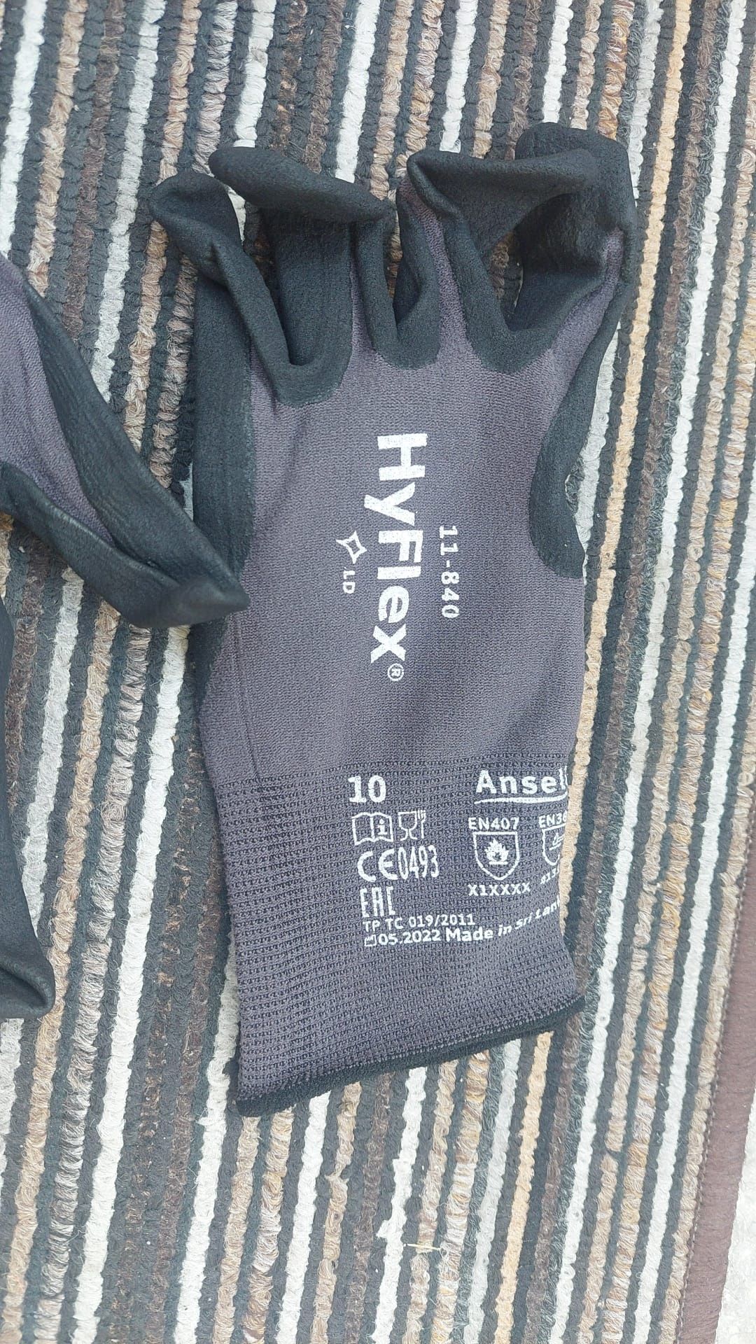 Mănuși protecție hyflex nr 9 și 10