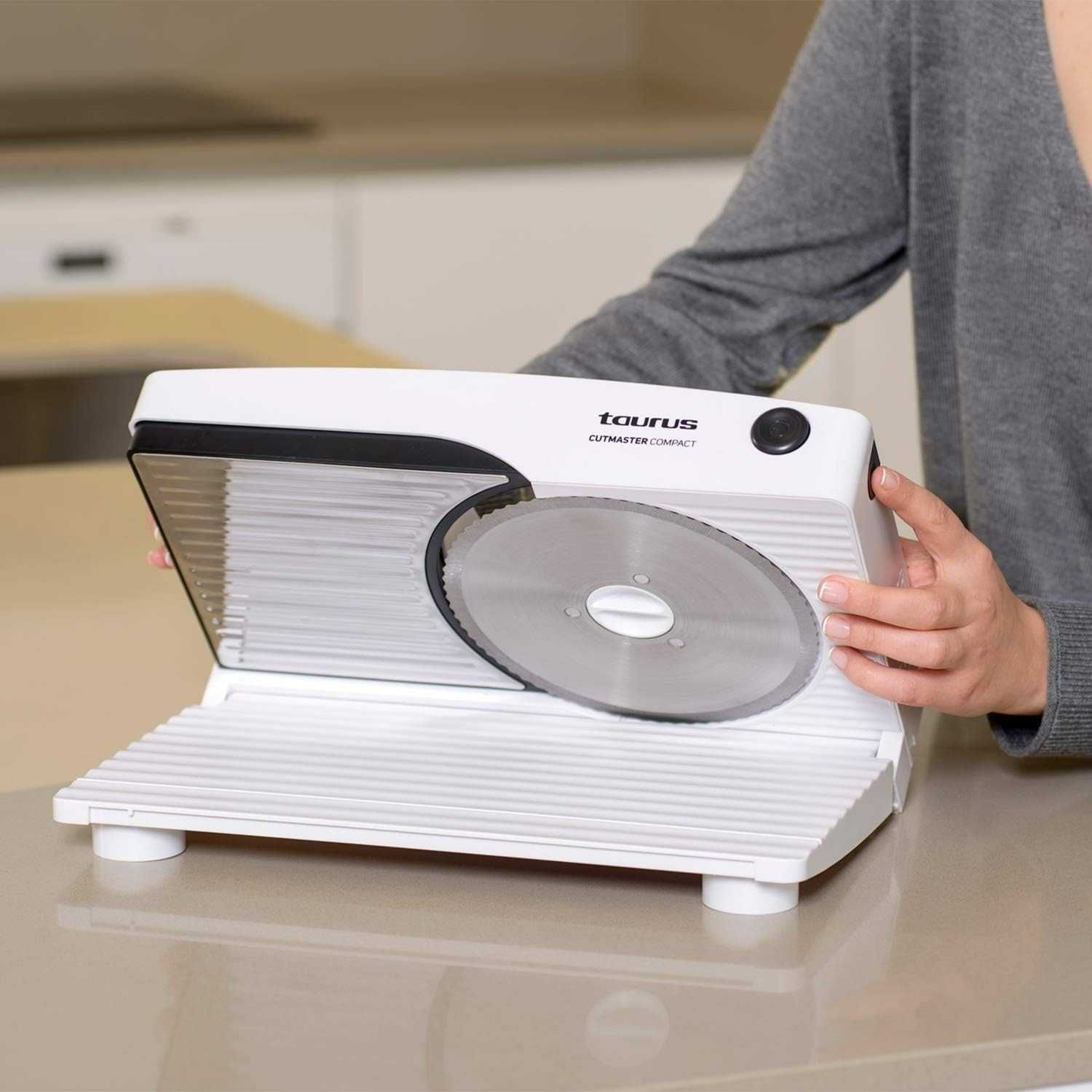 Резачка за колбаси Taurus Cutmaster Compact, 100W,