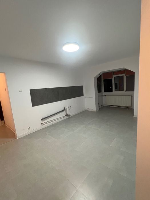 Apartament 3 camere Craiovita Noua