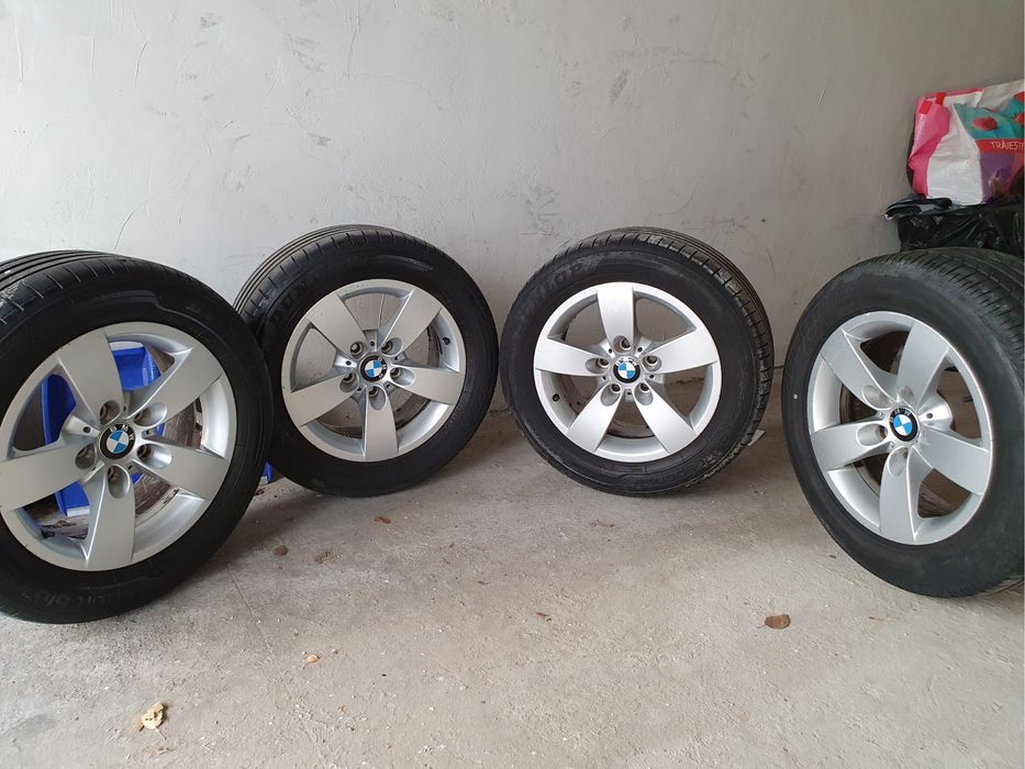 Jante originale BMW 225 55 R16 , cu anvelope Dunlop uzura minima