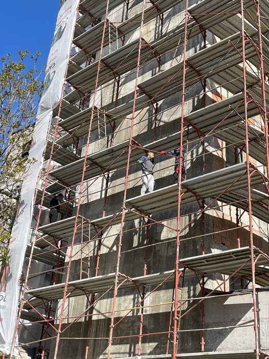 Închiriem schelă metalică cu montaj autorizat!