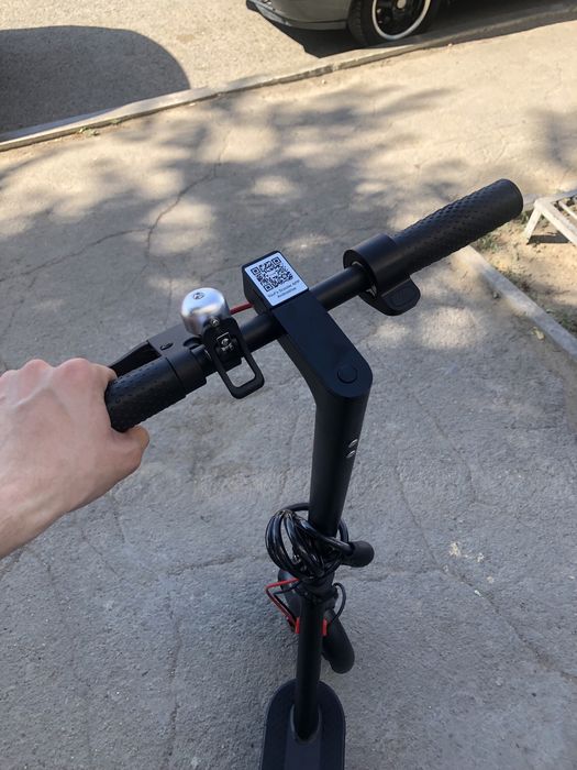 Продаю электросамокат рабочий