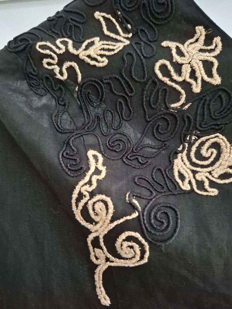 Rochie neagra din in