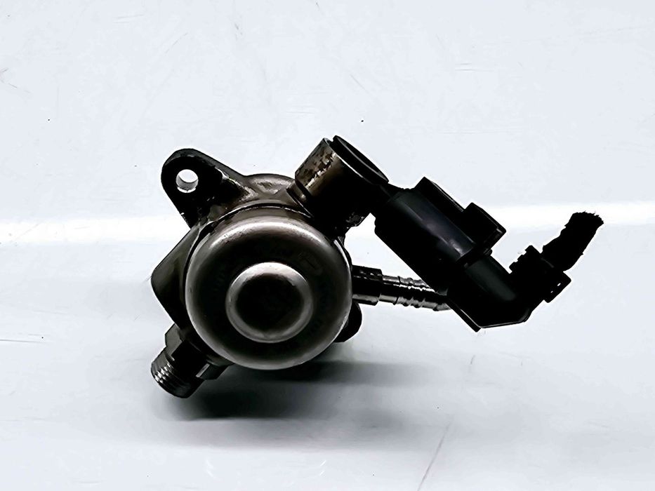 Pompa inalta presiune  Volkswagen Golf 7 (5G) [Fabr 2014-prezent] 04E1