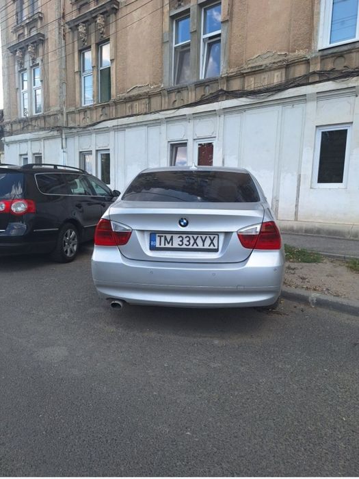 Vând BMW seria 3 E90