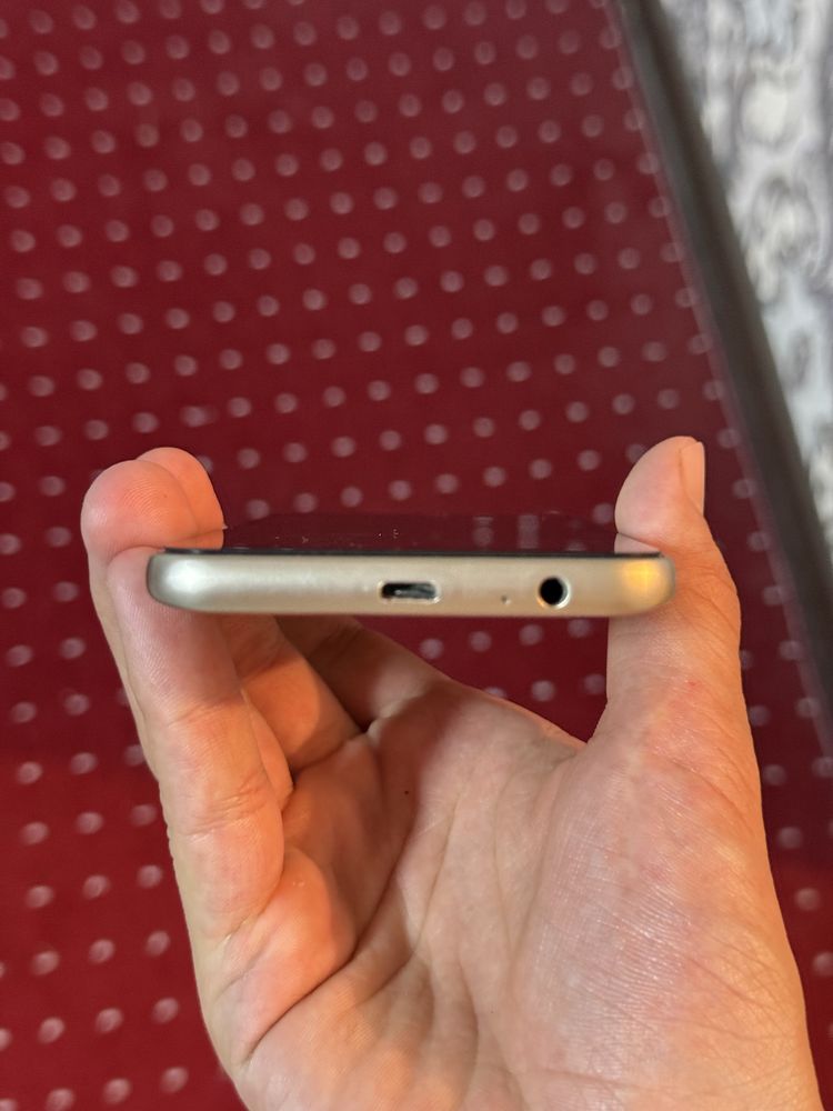 Samsung galaxy j6 sotiladi |2018|