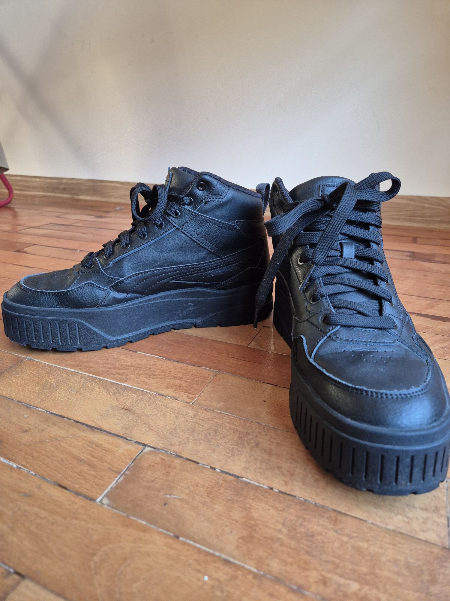 Puma Karmen II Idol