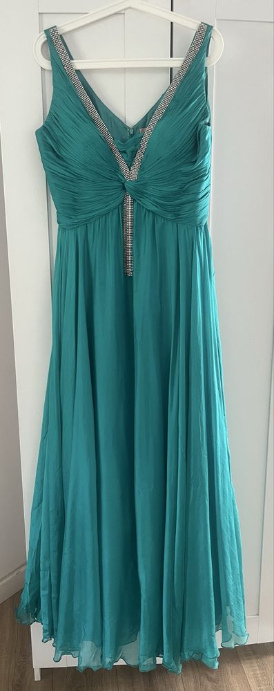 Rochie de seară elegantă