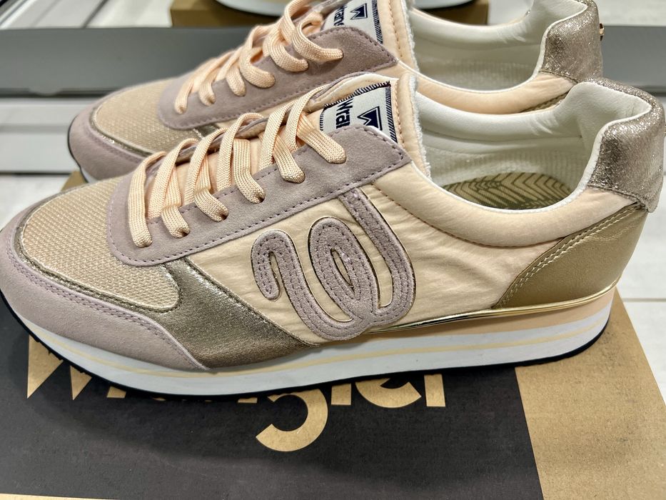 Дамски сникърси Wrangler Jungle Pink 40