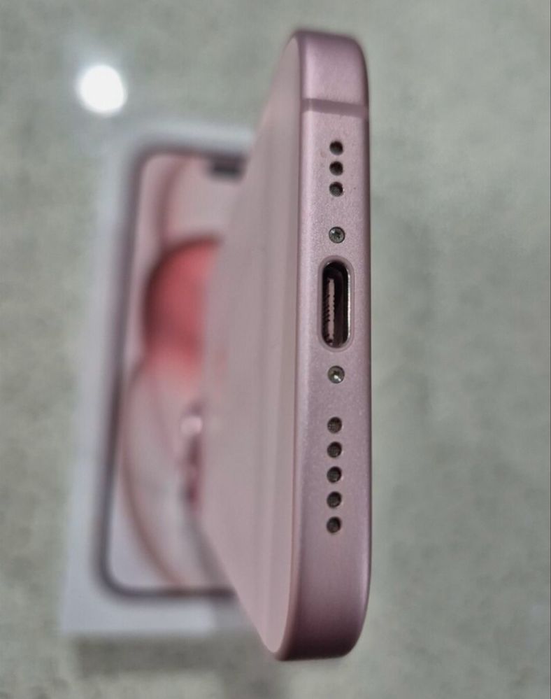 Apple iPhone 15 - 128GB - розов