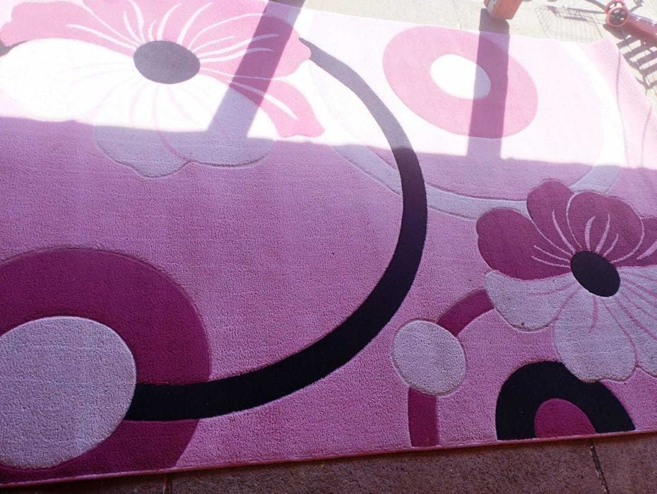 Vând 2 buc de covoare!